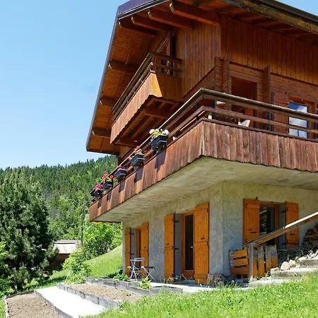 Apartment 3 Etoiles Avec Vue Imprenable Sur Les Montagnes, Bus Manigod