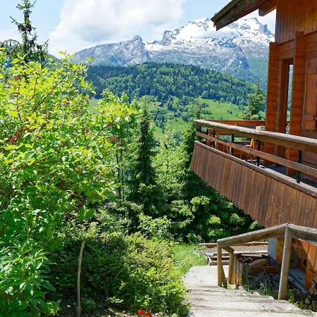3 Etoiles Avec Vue Imprenable Sur Les Montagnes, Bus *